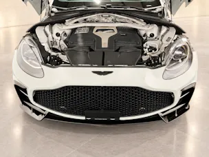ASTON MARTIN DBX S 4.0 V8 Bi-Turbo