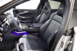 Vehicle image ASTON MARTIN DBX S 4.0 V8 Bi-Turbo