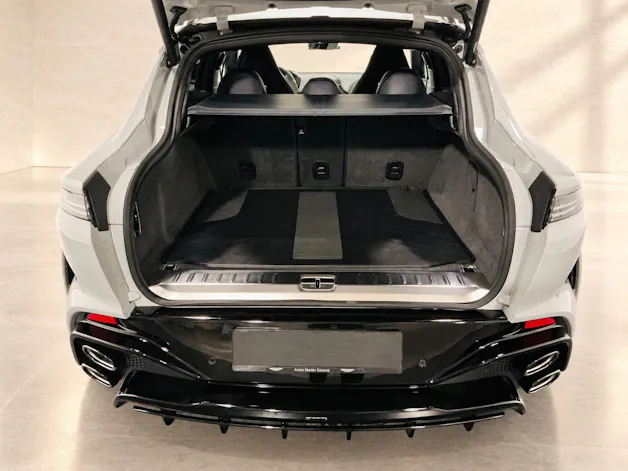 ASTON MARTIN DBX S 4.0 V8 Bi-Turbo