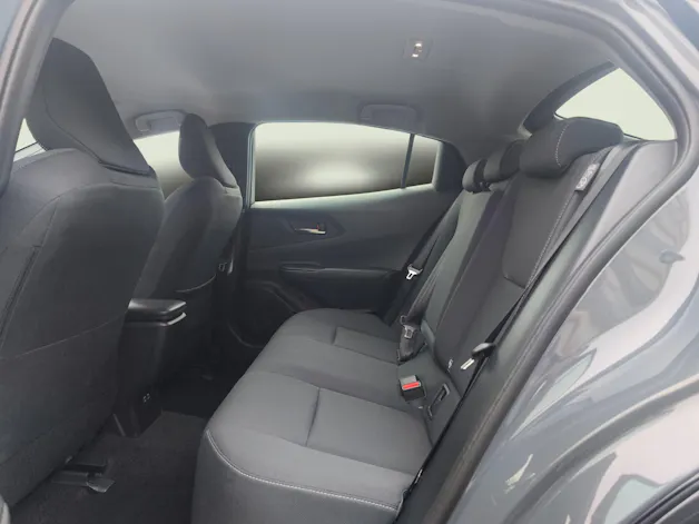 Toyota Prius 2.0 Plug-In-Hybrid Style