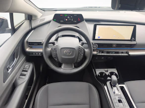 https://vehicle.imgix.net/4170318/7681ea6e-e3c3-4705-b9fa-658324fb55c5.jpg