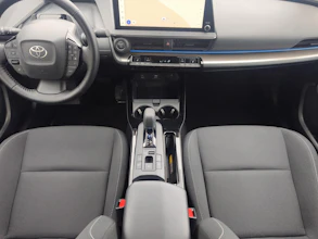 https://vehicle.imgix.net/4170318/f9350539-c8f0-4ba5-a4c6-203d4fb81546.jpg