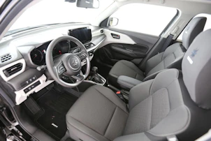 image du véhicule SUZUKI Swift 1.2 Sakura Top Hybrid