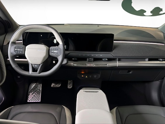 Vehicle image 2 Vehicle image 2