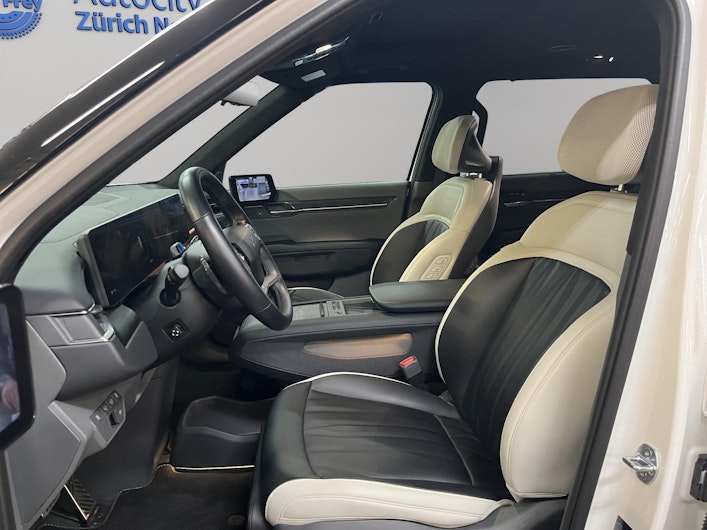 Vehicle image KIA EV9