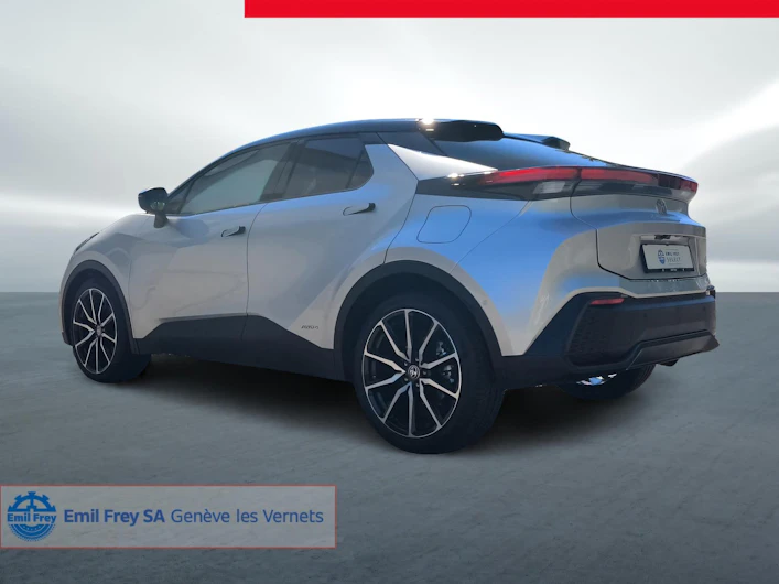 image du véhicule TOYOTA C-HR