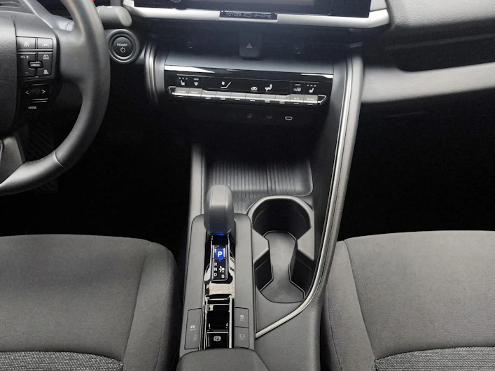 image du véhicule TOYOTA C-HR