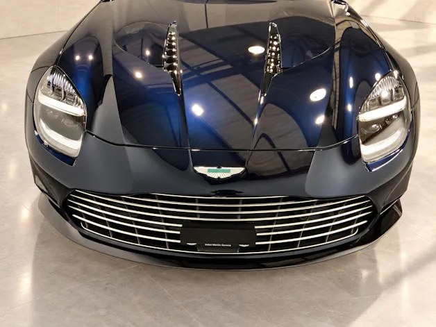 ASTON MARTIN Vanquish Volante 5.2 V12 Bi-Turbo