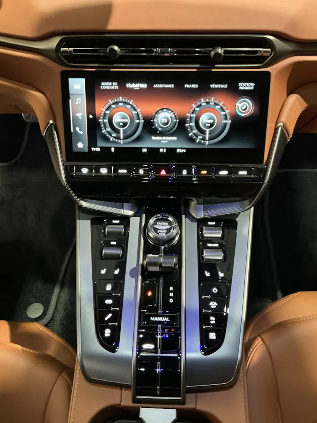 ASTON MARTIN Vanquish Volante 5.2 V12 Bi-Turbo