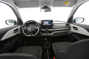 image du véhicule SUZUKI Swift 1.2 Sakura Hybrid 4x4