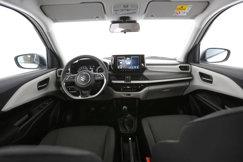 image du véhicule SUZUKI SWIFT