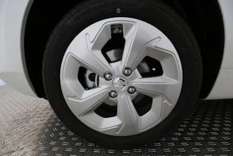 https://vehicle.imgix.net/4170429/60401c97-9261-4aee-a2c3-86ff55ded015.jpg