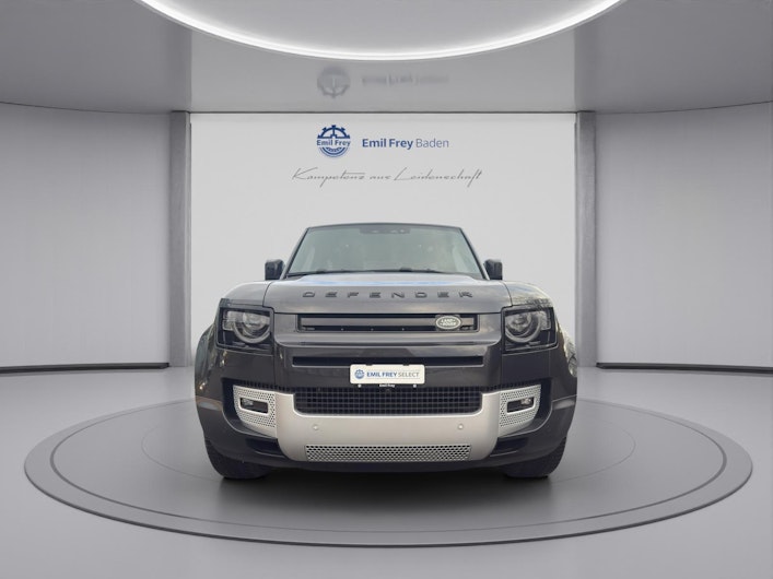 Vehicle image LAND ROVER DEFENDER