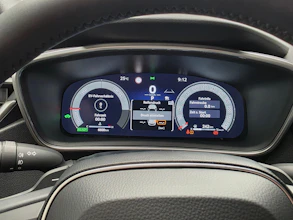 https://vehicle.imgix.net/4170473/d6d9cd6c-5c52-400e-a4a9-1893c93798b1.jpg
