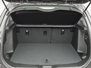 Suzuki S-Cross 1.4 T Sakura Top Hybrid 4x4 - ab 1.99% Leasing