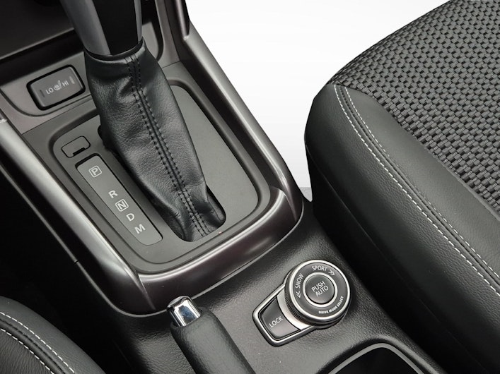 Vehicle image SUZUKI S-CROSS