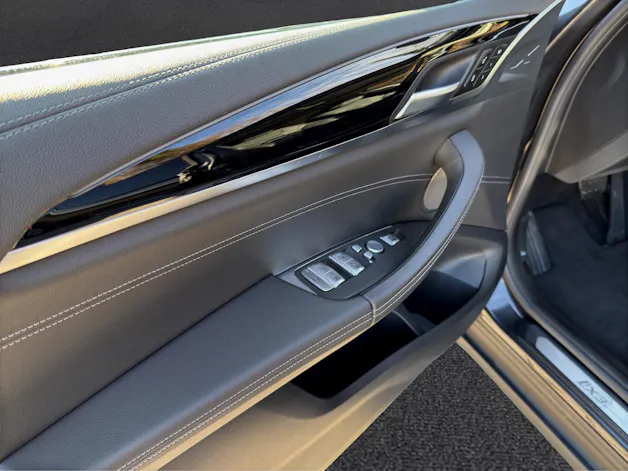 BMW iX3 Impressive