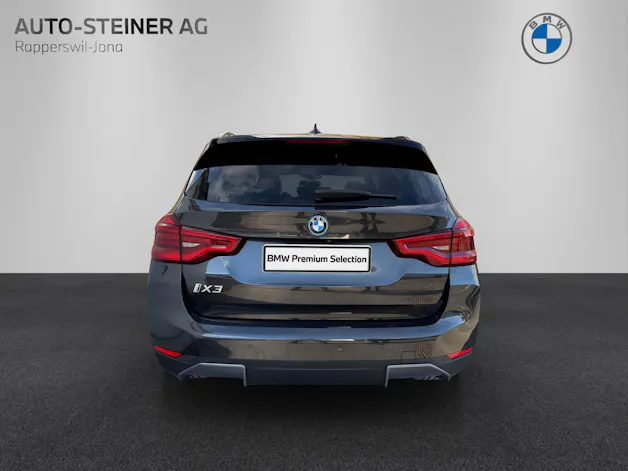BMW iX3 Impressive