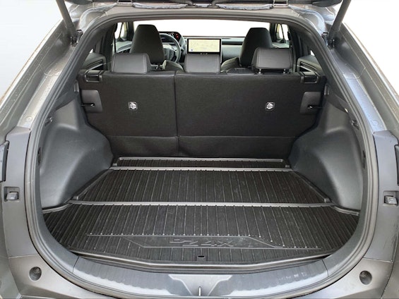 Vehicle image 9 Vehicle image 9