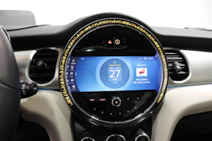 Fahrzeugbild MINI F56 Cooper SE
