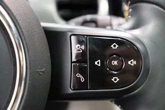https://vehicle.imgix.net/4170522/60f8182a-3208-43ba-ad8d-548cd7eac3c1.JPG