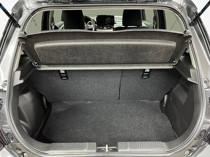 Vehicle image SUZUKI SWIFT