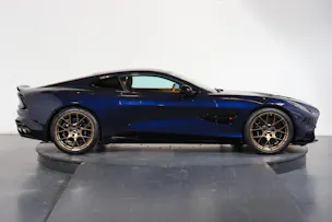 Aston Martin Vanquish 5.2 V12 Bi-Turbo