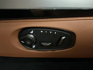 ASTON MARTIN Vanquish 5.2 V12 Bi-Turbo