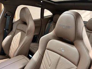 immagine del veicolo ASTON MARTIN DBX S 4.0 V8 Bi-Turbo