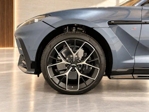 immagine del veicolo ASTON MARTIN DBX S 4.0 V8 Bi-Turbo