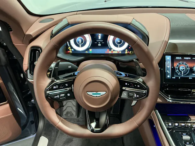 ASTON MARTIN DBX S 4.0 V8 Bi-Turbo