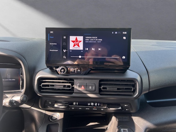 image du véhicule 6