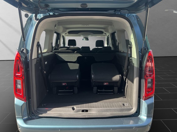 image du véhicule 10 image du véhicule 10