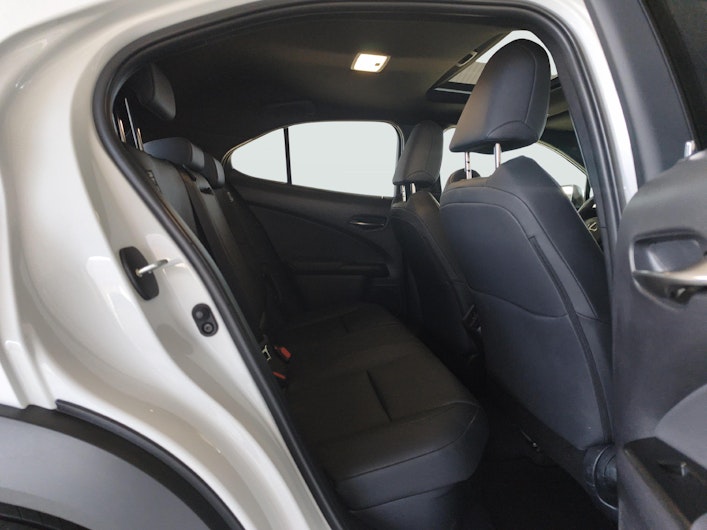 Fahrzeugbild LEXUS UX