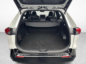 Fahrzeugbild TOYOTA RAV4 2.5 Plug-In-Hybrid Platinum