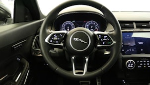 Vehicle image JAGUAR E-Pace 1.5 T 270e R-Dynamic SE AWD