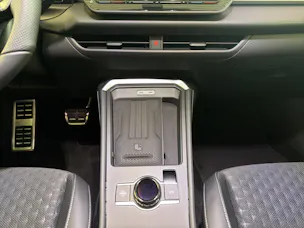VW T-Roc 1.5 eTSI R-Line DSG CH-Fahrzeug