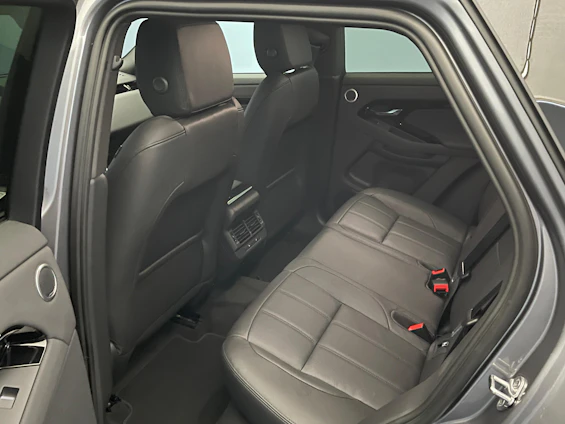 Vehicle image 10 Vehicle image 10