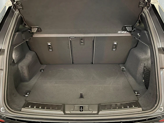 Vehicle image 11 Vehicle image 11