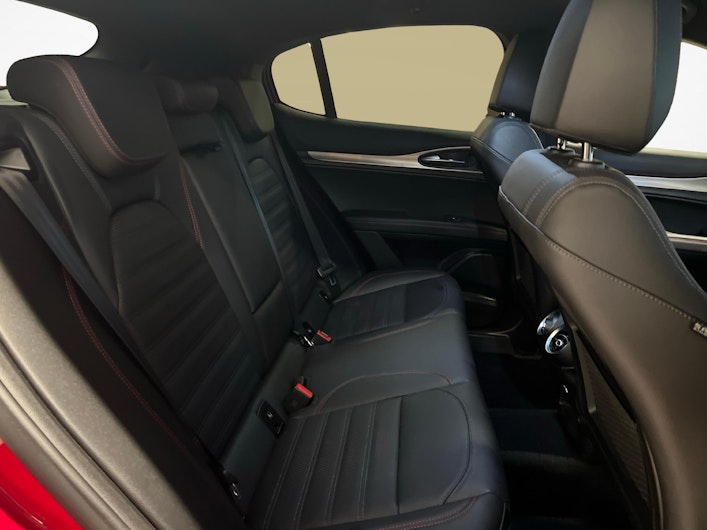 Vehicle image ALFA ROMEO STELVIO