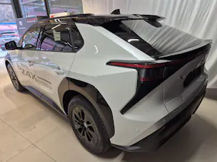 Toyota bZ4X Premium AWD
