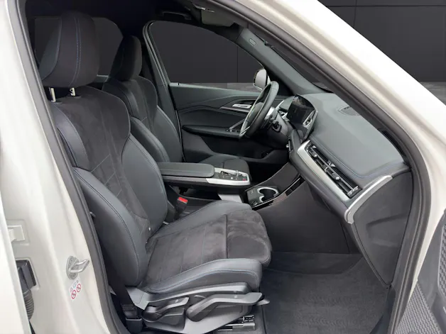 BMW X1 20i sDrive paddles