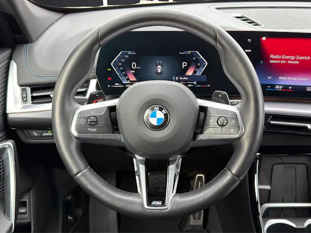BMW X1 20i sDrive paddles