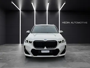 BMW X1 20i sDrive paddles