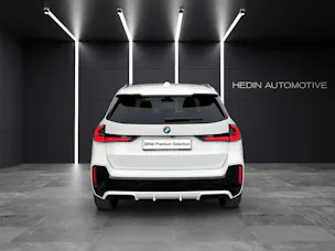 BMW X1 20i sDrive paddles