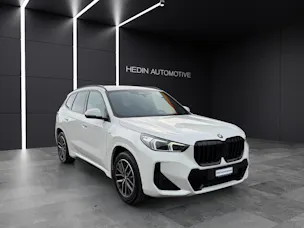 BMW X1 20i sDrive paddles