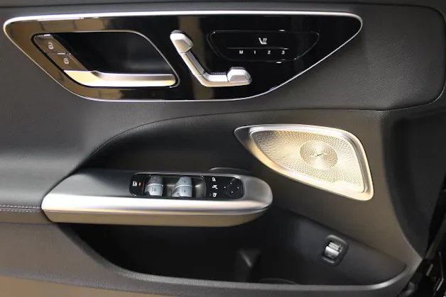 Mercedes-Benz C 220 d 4Matic Kombi AMG Line Swiss Star