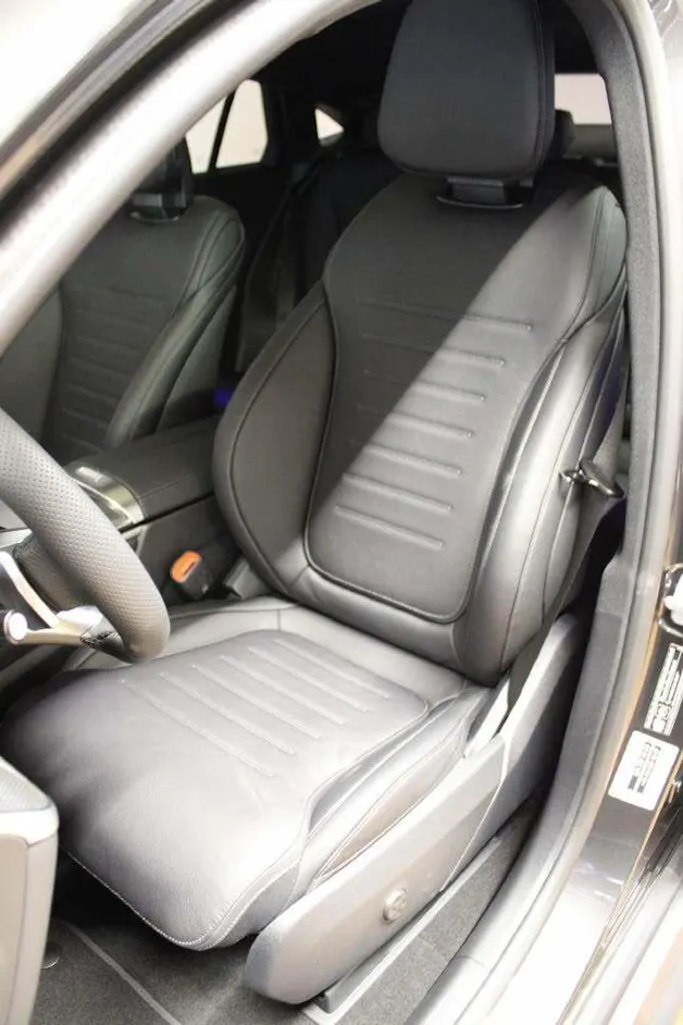 Mercedes-Benz GLC 300 4Matic AMG Line Coupé