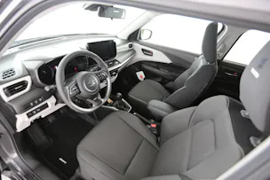 Suzuki Swift 1.2 Sakura Top Hybrid 4x4