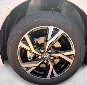 Toyota Yaris 1.5 VVT-i HSD Trend